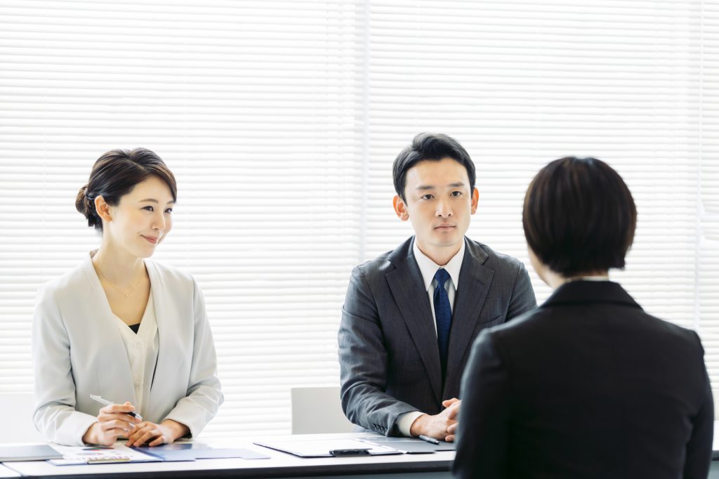 採用面接で質問すべきこと｜見抜くための面接質問集を紹介